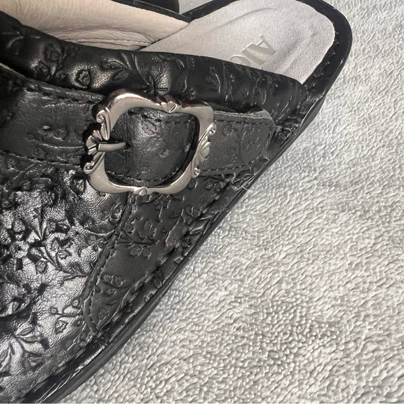 Alegria Klover Dearest Hybrid Leather Swivel Strap Comfort Sandal Clog Black - Picture 6 of 11